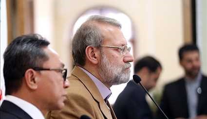 Larijani receives Indonesia's MPR head