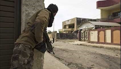 Iraqi Forces Roll into Southeastern Neighborhood of Mosul