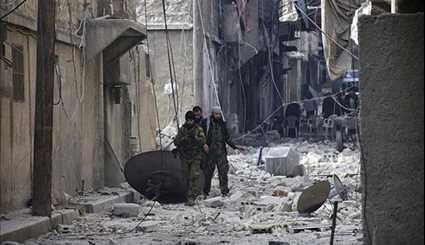 Syrian Government Forces Safely Evacuate Civilians from Danger Zone in Aleppo