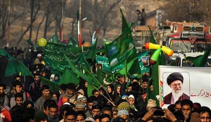 Kashmir Muslims commemorate Unity Week