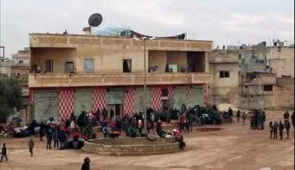 Residents of Fua'a & Kafraya Waiting to Be Evacuated from Besieged Towns