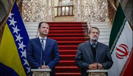 Larijani meets with Bosnian counterpart