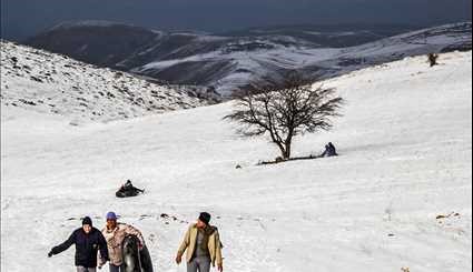 Snow tubing in Asadli Pass