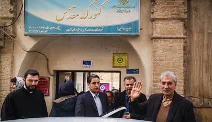 وزير التعاون والعمل يقوم بزيارة تفقدية لكنيسة الارامنة في طهران