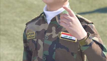 بالصور ..أصغر شاعر في قضاء الزبير في عيد الجيش العراقي