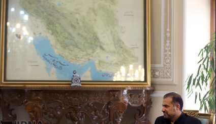 رئيس مجلس الشورى الإسلامي يستقبل نظيره المالي