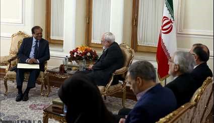لقاءات وزير الخارجية الايراني يوم الأحد