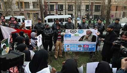 تجمع اعتراض‌آمیز در محکومیت رژیم آل خلیفه مقابل دفتر سازمان ملل در تهران/ تصاویر