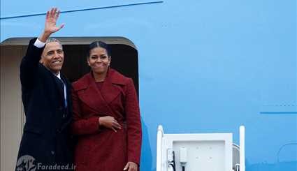 لظاة وداع اوباما من داخل طائرته