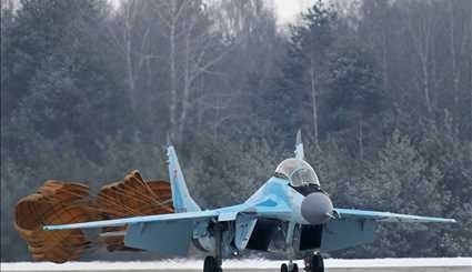 رونمایی از جنگنده میگ 35 روسیه‎ | تصاویر
