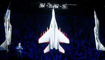 رونمایی از جنگنده میگ 35 روسیه‎ | تصاویر
