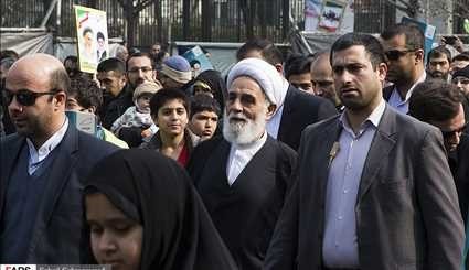 مشاركة شخصيات ايرانية في مسيرات 22 بهمن