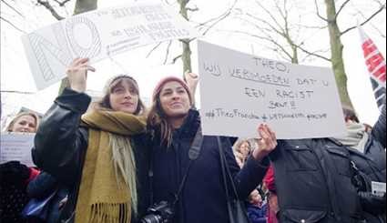 Belgium Protesters Condemn Trump's Muslim Ban in Brussels