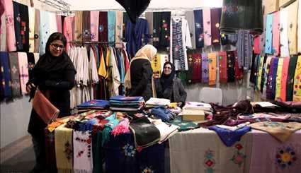 افتتاح معرض الصناعات اليدوية الايرانية في طهران/صور