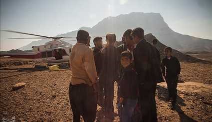 IRCS Workers Provide Humanitarian Aid for Flood-Hit Areas in Southern Iran