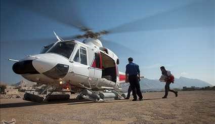 IRCS Workers Provide Humanitarian Aid for Flood-Hit Areas in Southern Iran