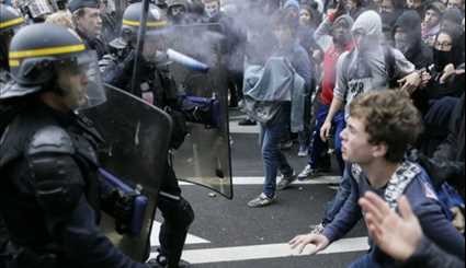 Police Clash with Demonstrators During Anti-Brutality Protest in Paris