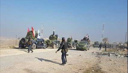 Iraqi Federal Police Forces Enter District in Western Mosul