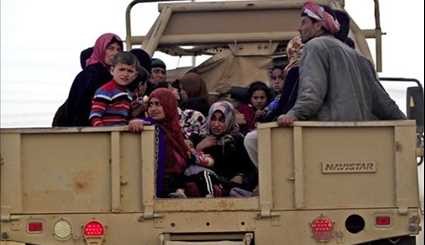 Thousands of Iraqis Displaced amid Escalating Fighting in Mosul