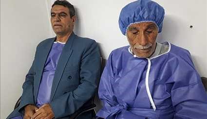 15 عملية جراحية على يد وزير الصحة الإيراني