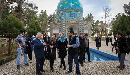 سفر مهمانان خارجی جشنواره شعر فجر به نیشابور/ تصاویر