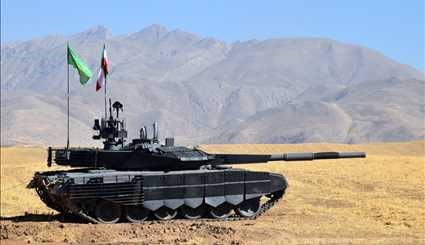 Karrar Tank unveiled by Def. Min.