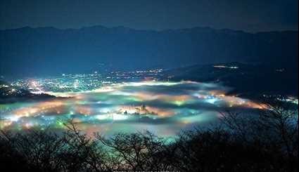 ژاپن غرق در دریای ابرهای رنگارنگ