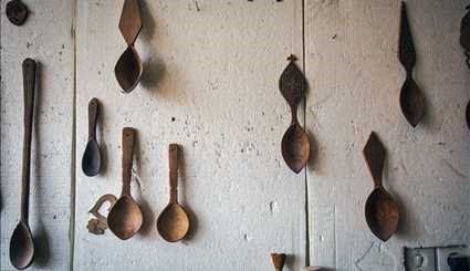 Spoon carving, woodwork in Khansar