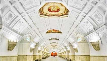 بالصور محطات المترو الملكية في موسكو