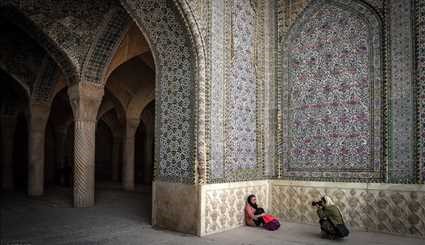 گردشگران نوروزی در مسجد وکیل شیراز | تصاویر