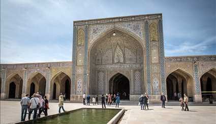 گردشگران نوروزی در مسجد وکیل شیراز | تصاویر