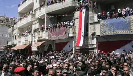People of Deir Qanoun Celebrate Liberation of Their Town from Al-Nusra