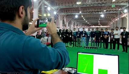 دومین روز مسابقات بین المللی ربوکاپ آزاد ایران/ تصاویر