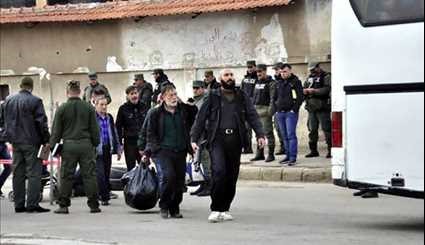 Syria: Tens of Gunmen, Family Members Leave Homs
