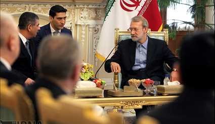 Larijani meets with Azerbaijan's defense min.