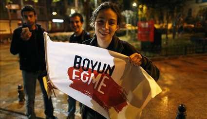 تظاهرات علیه نتیجه رفراندوم ترکیه | تصاویر