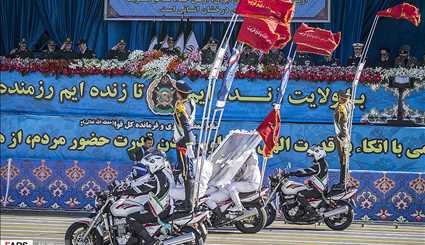 Armed Forces stage parades in Tehran - 1