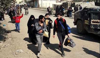 Mosul: More Civilians Flee Battle Zone Through Iraqi Army Humanitarian corridors