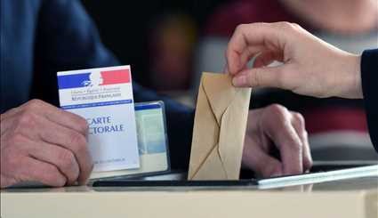 آغاز انتخابات 2017 ریاست جمهوری فرانسه | تصاویر