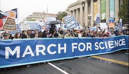 Thousands March Worldwide to Protest Donald Trump's 'Rejection of Science'