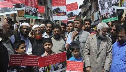 Students Continue Protests in Kashmir
