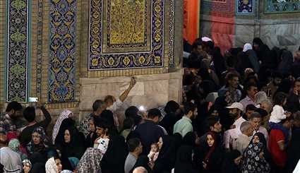 ليلة عيد المبعث النبوي الشريف في الحرم الطاهر للإمام علي بن موسى الرضا (ع) في مشهد