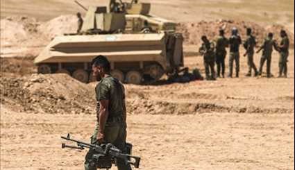 Iraqi Popular Forces Advancing in South of Mosul