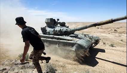 Iraqi Popular Forces Advancing in South of Mosul