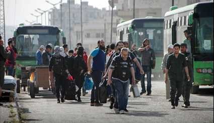 Syria: Hundreds of Gunmen, Family Members Evacuated from Homs
