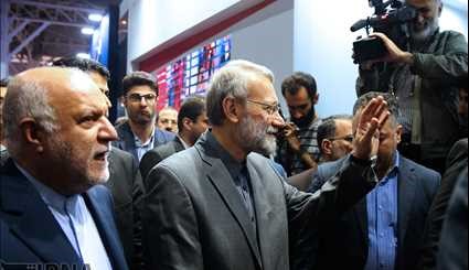 Int'l Oil, Gas, Refining and Petrochemical Exhibition Starts Work in Tehran