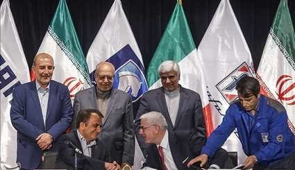 امضای قرارداد کنسرسیوم همکاری برای تولید پلتفرم ومحصول در ایران خودرو | تصاویر