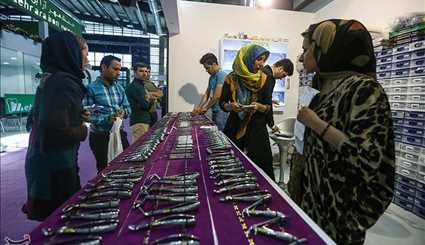 Int’l Expo of Medical, Dental Equipment Underway in Tehran