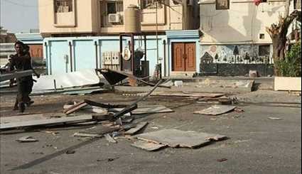 Saudi Regime Forces Destroy Shiites' Mosques