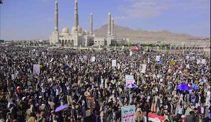 Yemen: Thousands of Demonstrators Condemn US, Saudi Warmongers